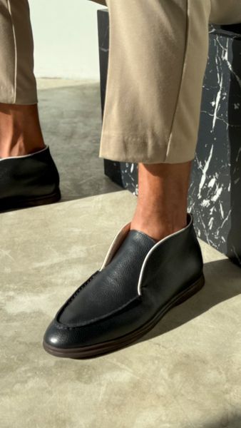 Loafers black color