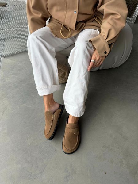 Tyra sneakers, castor color, genuine suede, unlined
