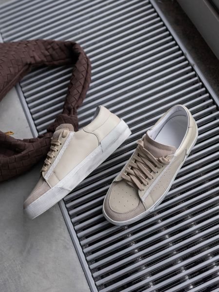 Sneakers Gold, sand color, size 36