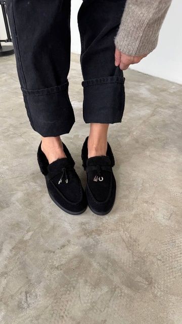 Loafers Marsala, black color, natural suede, natural fur lining