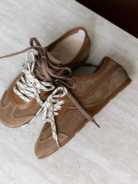 Sneakers Noten, color castoro suede, leather lining, size 36