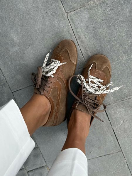 Sneakers Noten, color castoro suede, leather lining, size 36