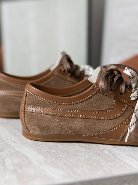 Sneakers Noten, color castoro suede, leather lining, size 36