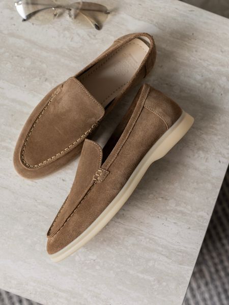 Loafers Meriel, castor color, natural suede, unlined